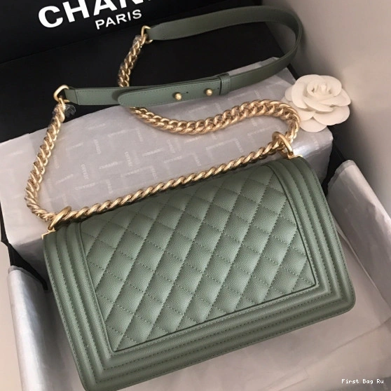 Firstbag Ru 20CM BAG CHANEL BOY 25CM 0819